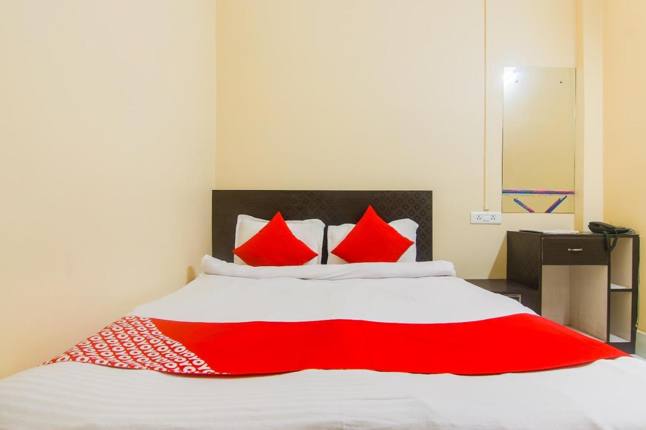 Oyo Dayal Residency Tezpur Екстер'єр фото