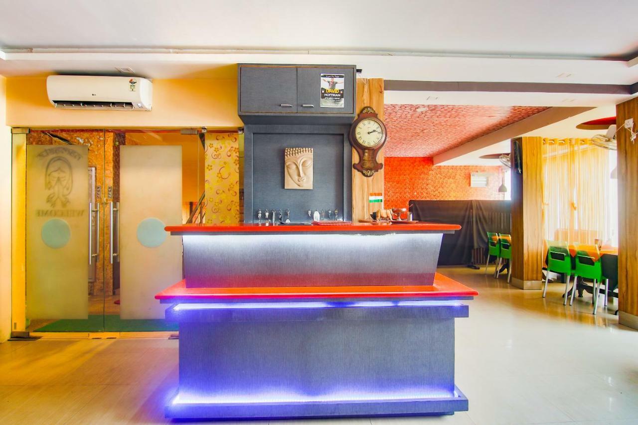 Oyo Dayal Residency Tezpur Екстер'єр фото