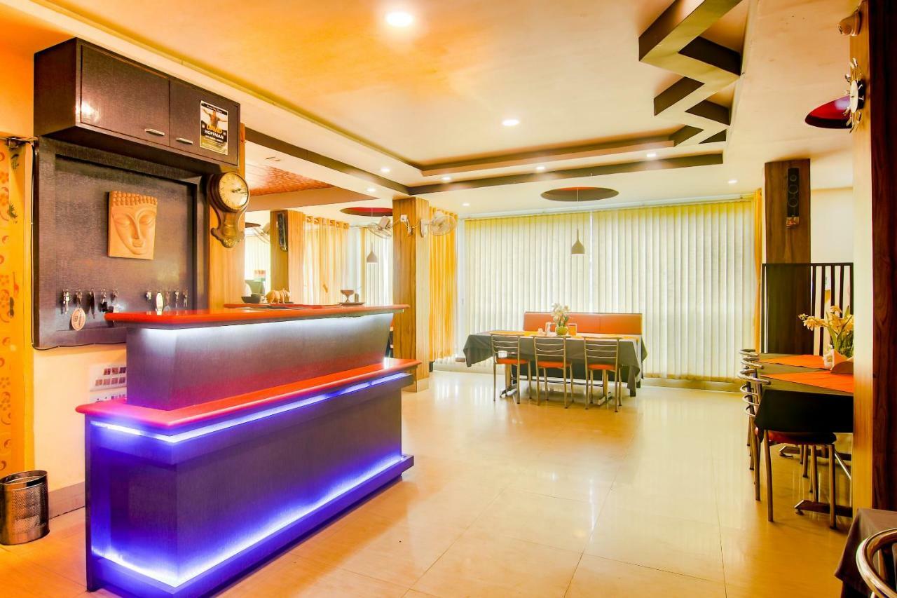 Oyo Dayal Residency Tezpur Екстер'єр фото