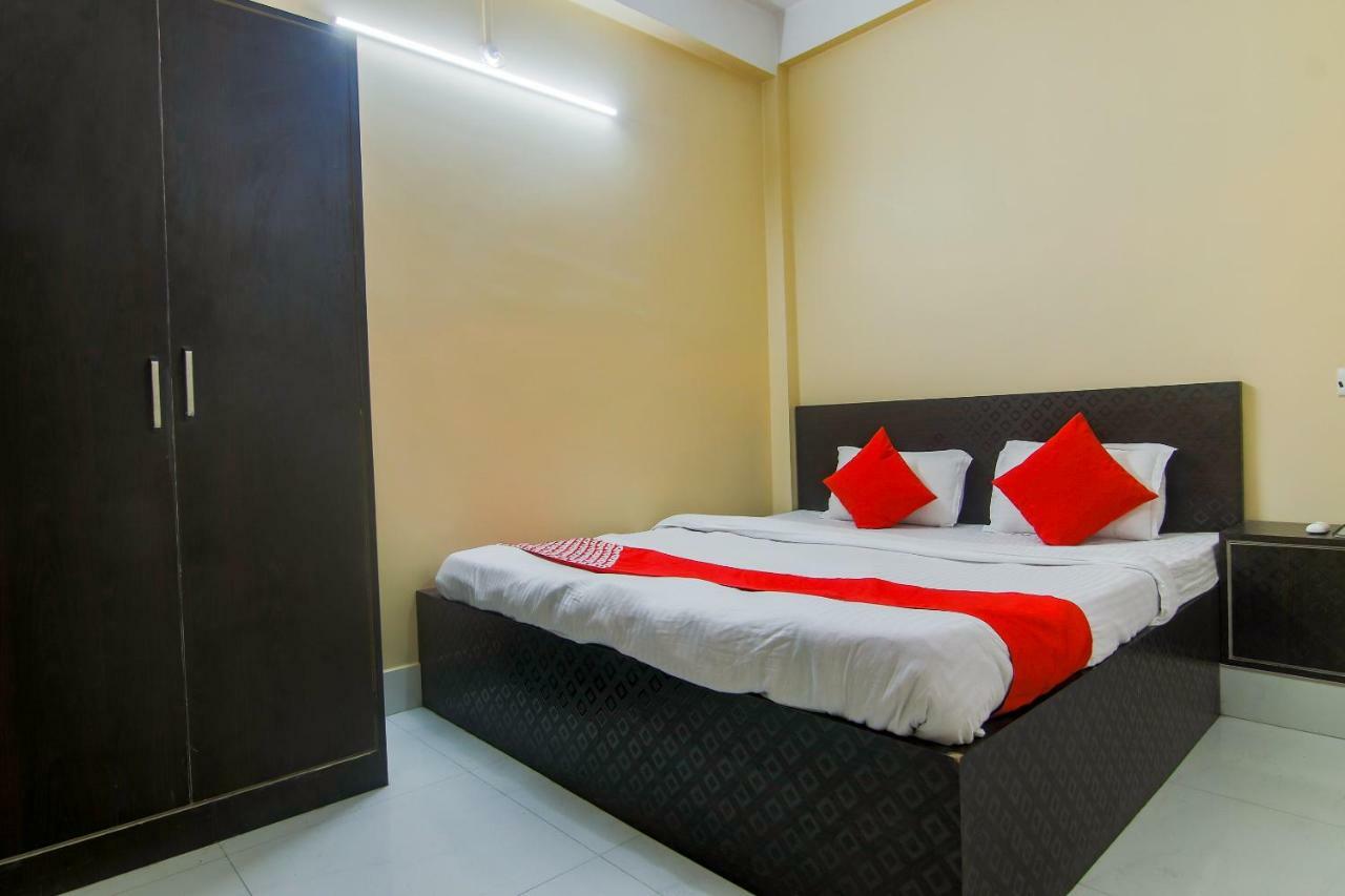 Oyo Dayal Residency Tezpur Екстер'єр фото